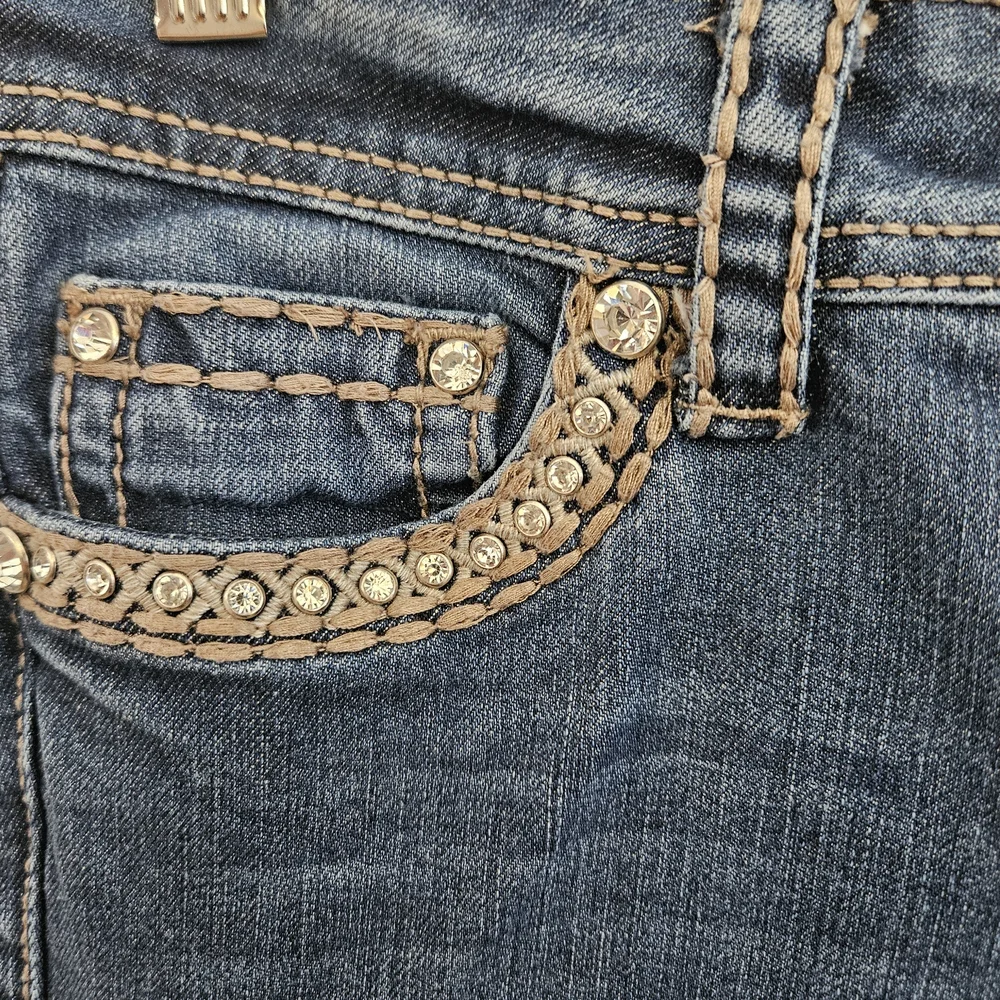 LA Idol USA‎ Rhinestone Cross Flap Pocket Jeans 1/27x34 Tall Y2K Western Bling